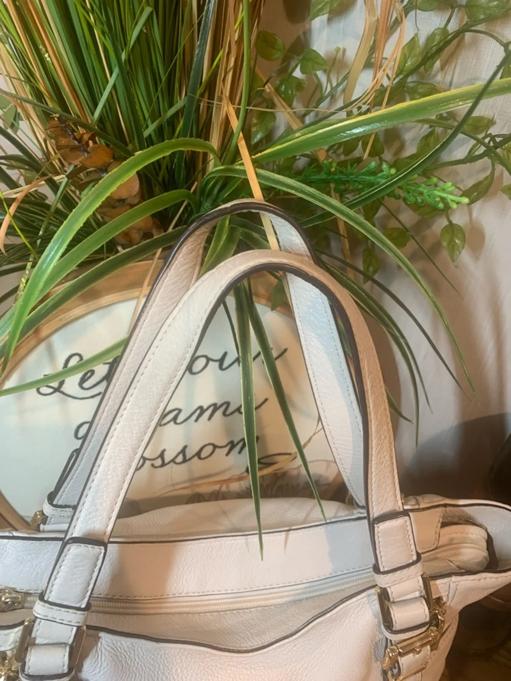 Michael Kors Cream Leather Shoulder Bag with Gold Hardware